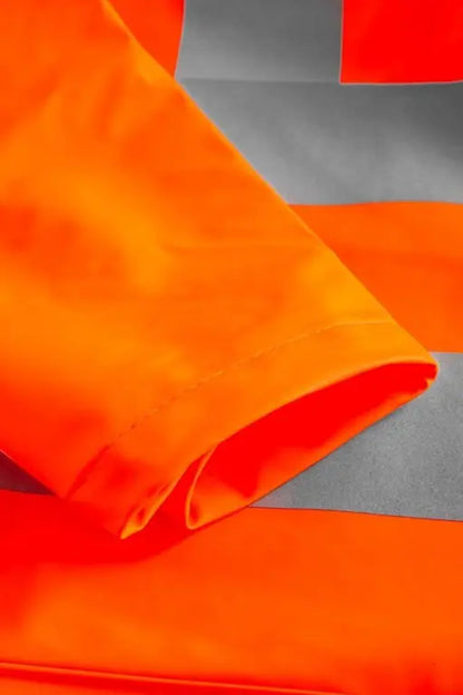 Dettaglio manica regolabile su giacca HV ignifuga – PWSTORE